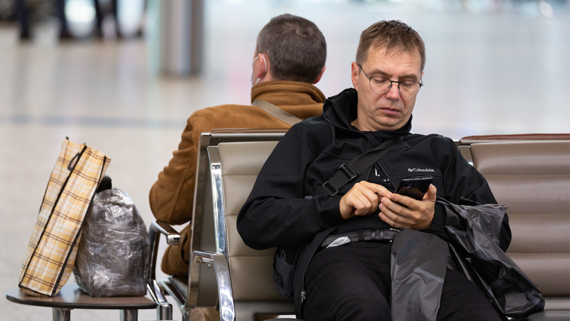 Страховщики начали получать заявления по полисам выезжающих за рубеж