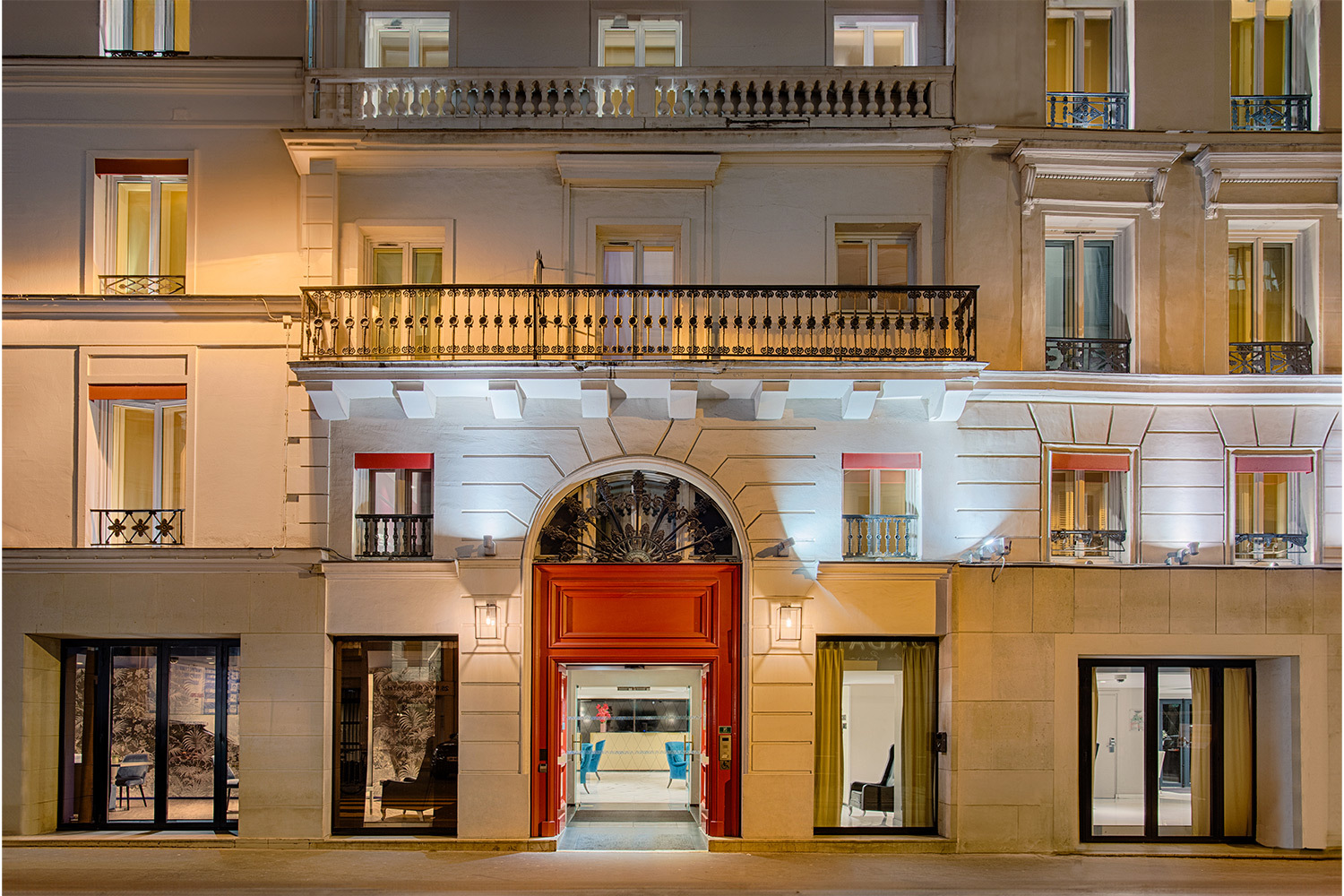 Шаг до Елисейских Полей: первый отель NH Collection в Париже