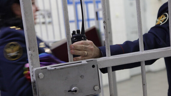 Глава ФСИН заявил о нехватке более 30% личного состава