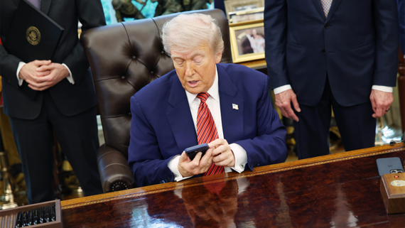 Лариджани заявил Трампу, что войну нельзя выиграть «несколькими твитами»