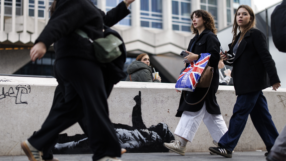 Журналисты Reuters раскрыли личность художника Бэнкси