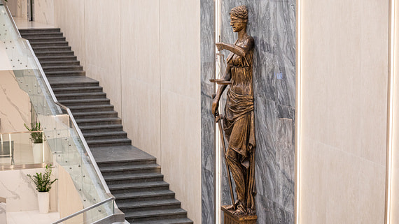 Суд взыскал с экс-владельца Рост банка Шишханова 250 млрд рублей