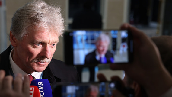 Песков не стал комментировать проект о запрете обвинительной информации в СМИ