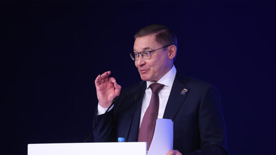 Якушев назвал результат «Единой России» и явку, которые ждут на выборах в ГД