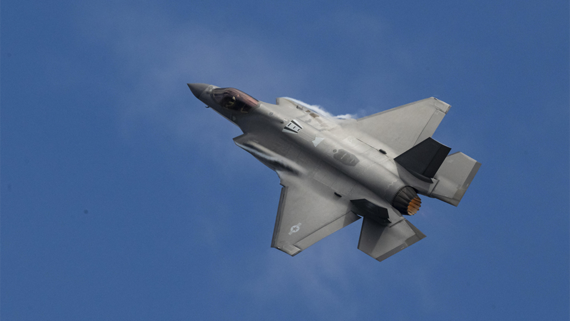 Пилот F-35 получил ранения после повреждения самолета над Ираном