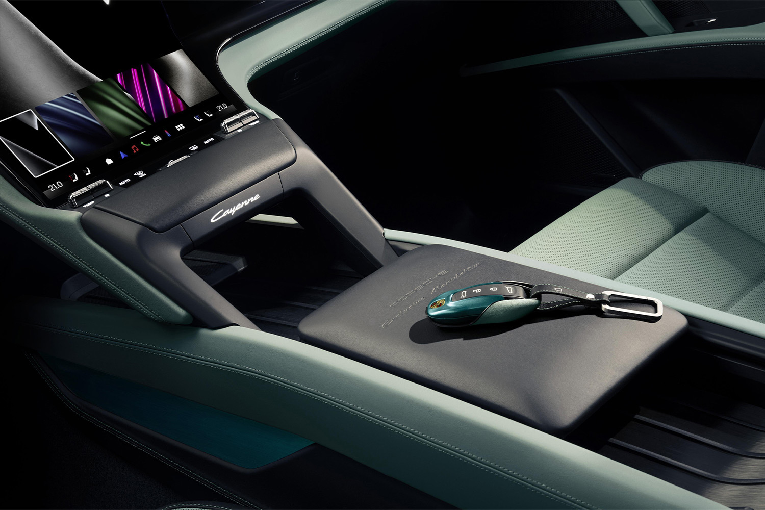 Porsche представил Cayenne S Electric: 666 л. с. пиковой мощности