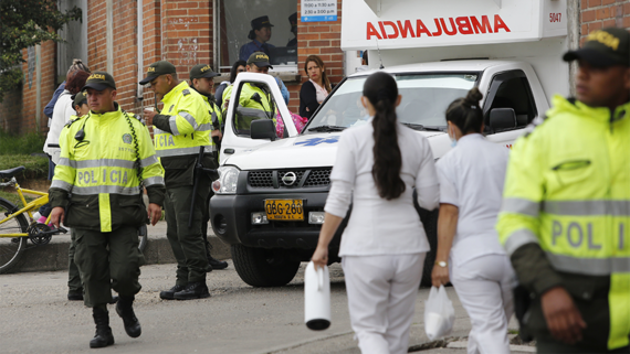Власти Колумбии подтвердили гибель 80 человек при крушении военного самолета