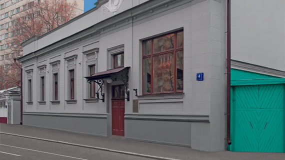 Госкомпания Дом.РФ нашла покупателя на Дом летчика Россинского в Хамовниках