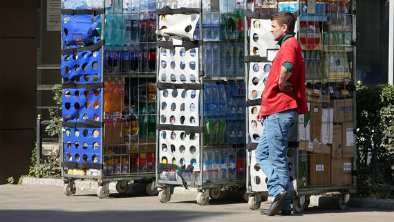 Поставщики попросили ФАС запретить ритейлерам взыскивать недополученные доходы