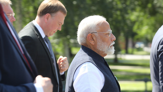 Лавров: Россия ждет Моди с визитом в 2026 году