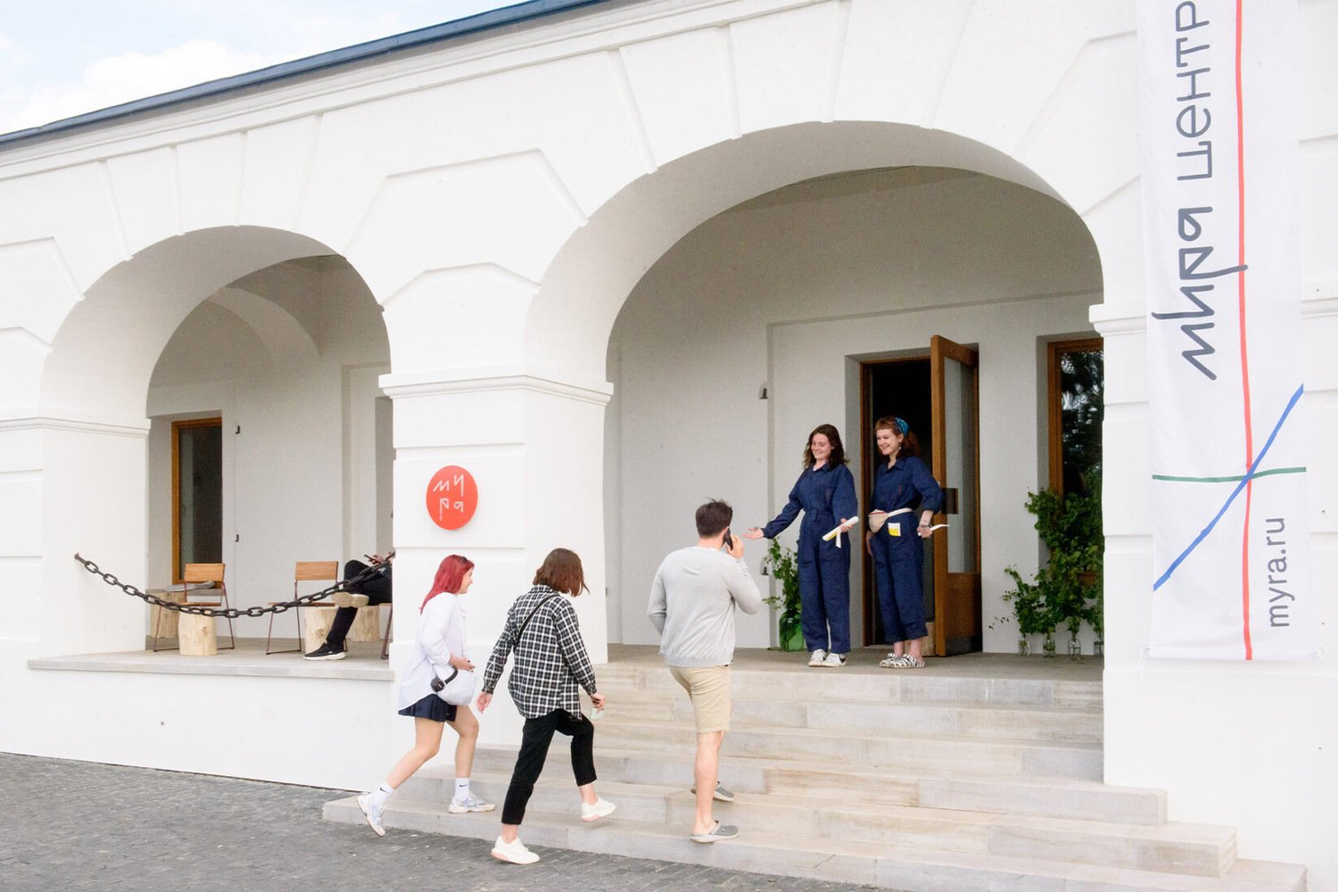 Люди МИРА: творческое сообщество в Суздале