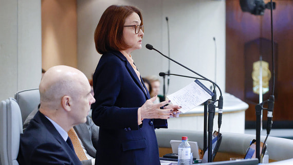 Не ключевая ставка мешает, а низкая производительность труда