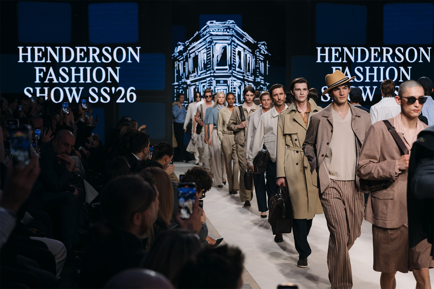 Ретроспектива Henderson в классических стенах