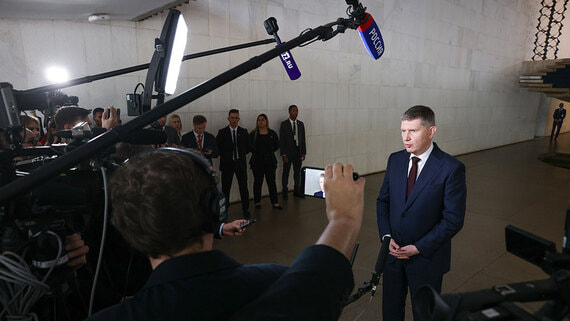 Решетников допустил обсуждение введения налога на сверхприбыль