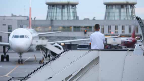 Росавиация продлила ограничения на полеты в Иран и Израиль до 17 апреля