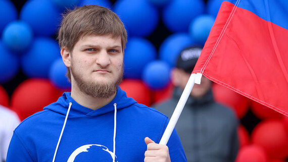 Путин объявил благодарность сыну Кадырова