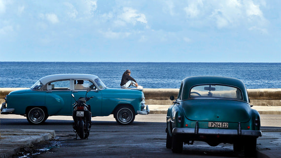 Кремль: Россия считает своим долгом помочь Кубе с нефтью