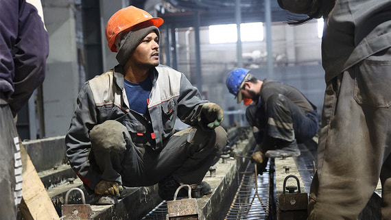 Профсоюзы: недостаток рабочей силы можно закрыть благодаря закону о сверхурочных