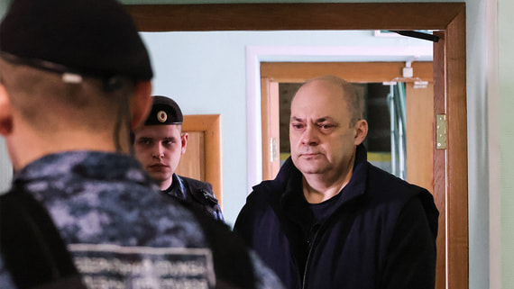 Экс-губернатор Курской области Алексей Смирнов признал вину в получении взяток