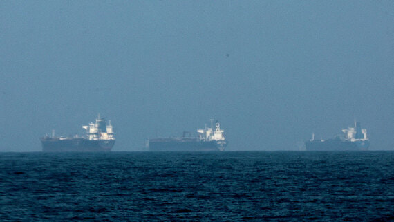 Bloomberg: союзники США работают над планом по Ормузскому проливу без Трампа