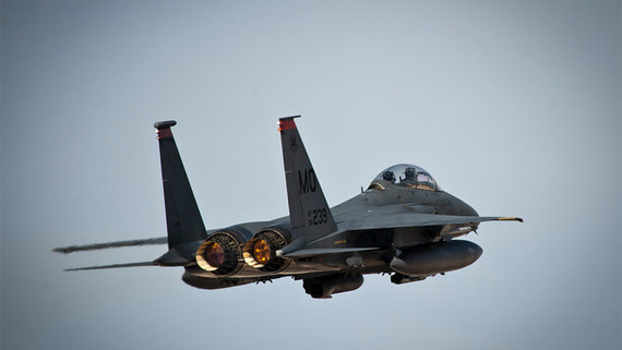 Спецназ США вывез из Ирана второго сбитого летчика истребителя F-15