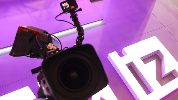 Корреспондент «Известий» получил контузию из-за удара дрона в Донецке