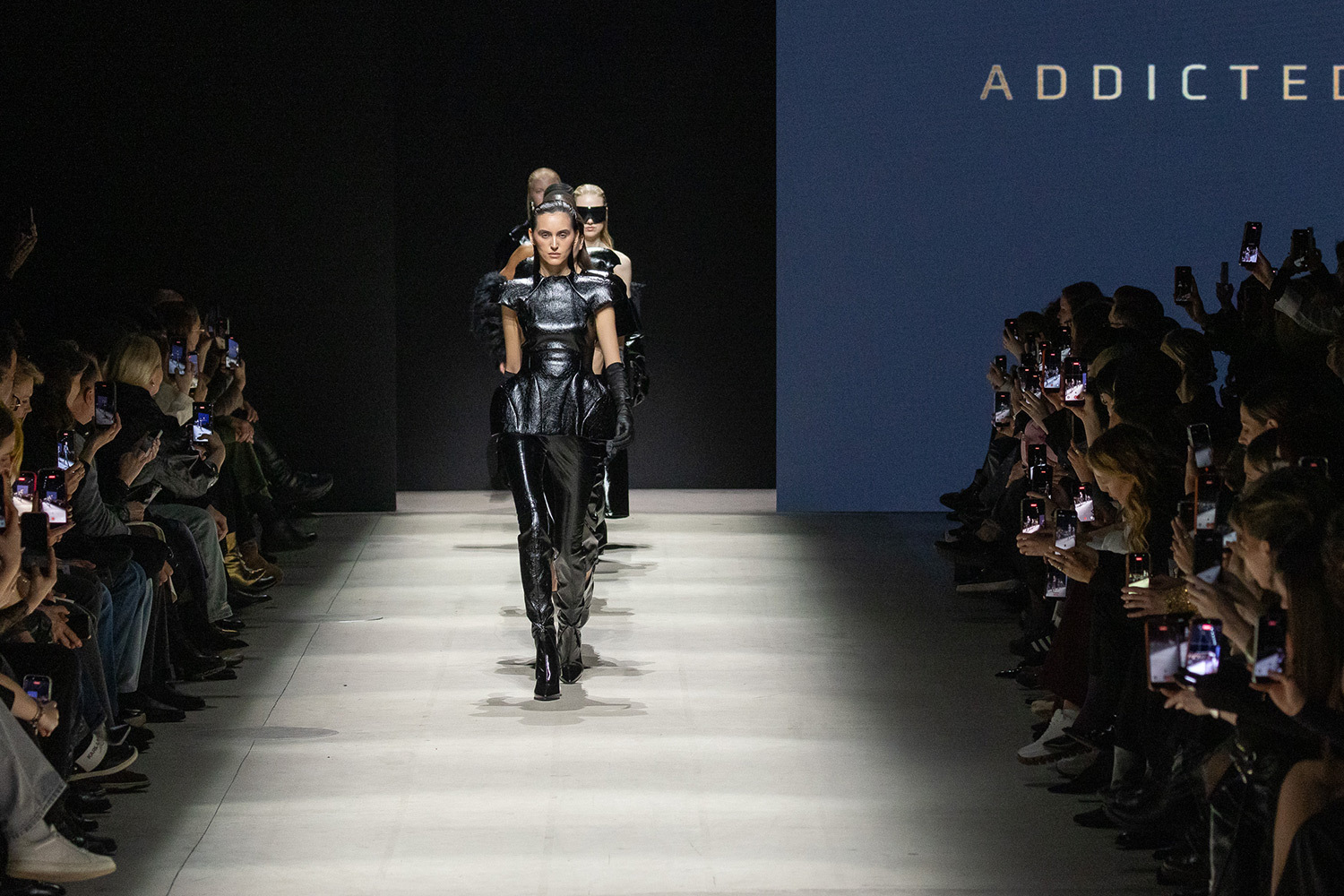 Пять ориентиров Московской недели моды: гид «Как потратить» по брендам