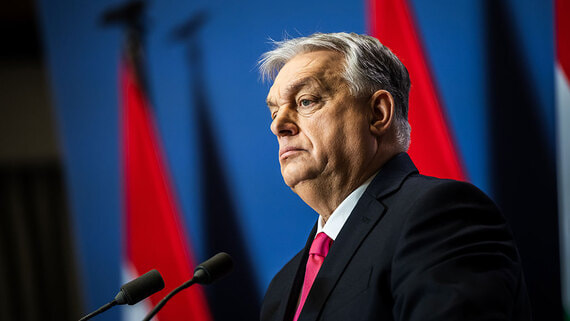 Bloomberg: Орбан сравнил себя с помогающей «Путину-льву» мышью