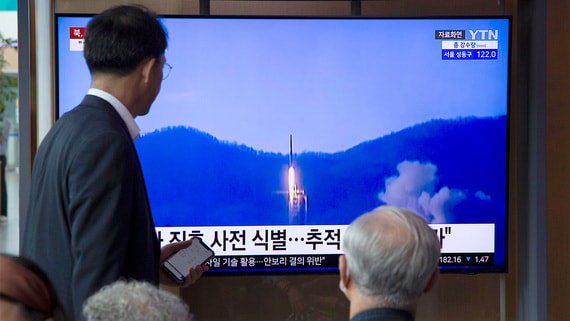 КНДР запустила баллистические ракеты в сторону Японского моря