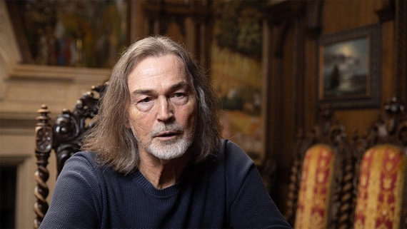 Президент наградил Никаса Сафронова орденом Александра Невского