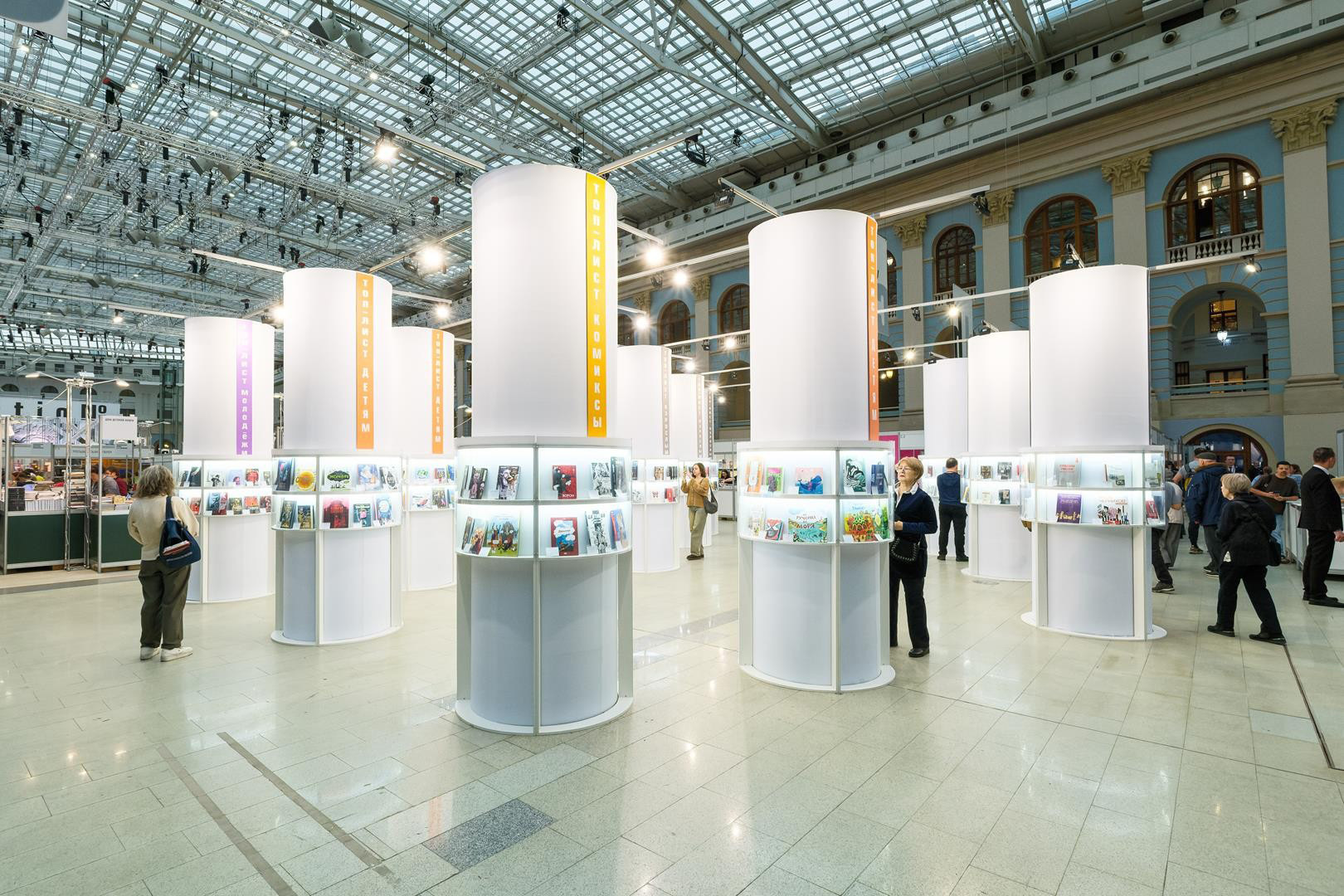 Читать — не перечитать: что ждать от non/fictioNвесна