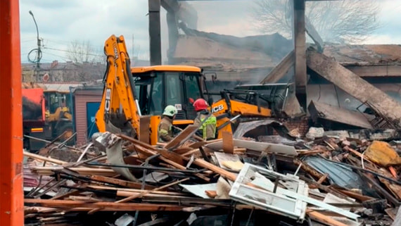 Разбор завалов на месте ЧП во Владикавказе прервали из-за риска обрушения здания