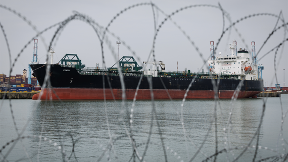 Блокаду Ормузского пролива обеспечивают более 15 кораблей ВМС США