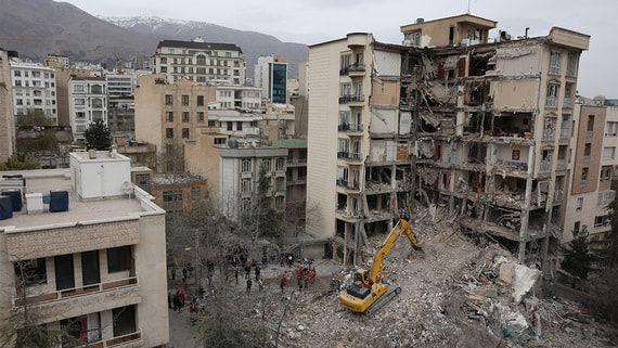 Иран получил новую партию гуманитарной помощи из России