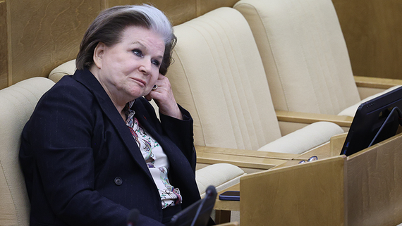 Терешкова снова будет переизбираться в Госдуму