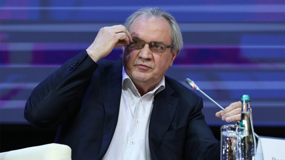 Фадеев удивился, что в эксперименте с оценками за поведение нет старшеклассников