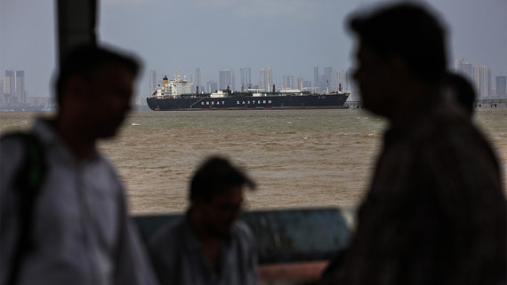 Иран открыл Ормузский пролив для всех судов на время перемирия