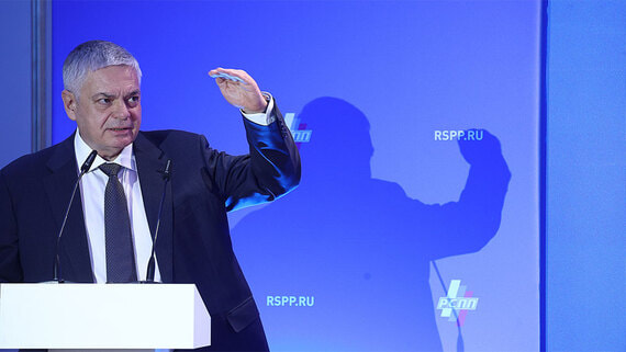 ФАС одобрила покупку Шишкаревым доли в УК «Дело»