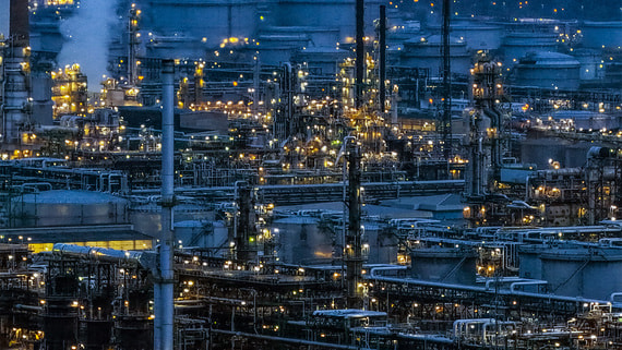 В Кремле объяснили причину прекращения поставок нефти в ФРГ