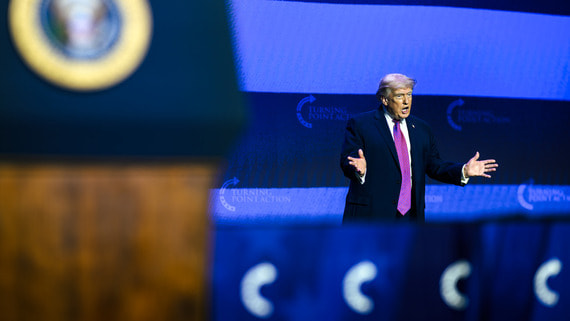Трамп приказал уничтожать любые суда, минирующие Ормузский пролив