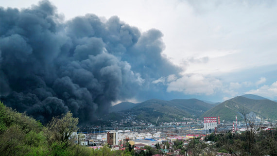 Часть нефтепродуктов из реки в Туапсе частично попали в Черное море