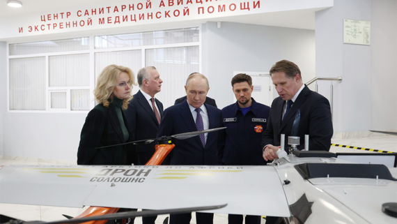 Путин назвал уникальной российскую службу скорой помощи