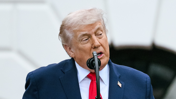 Amazon хочет перезапустить реалити-шоу «Ученик» с сыном Трампа в роли ведущего