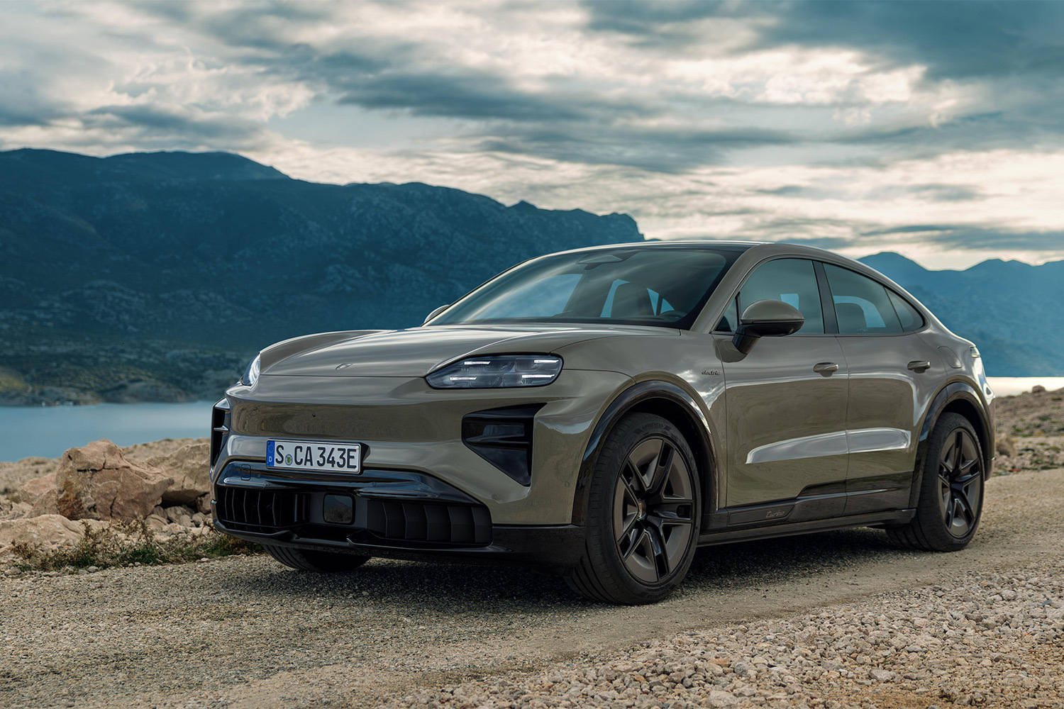 Жми на газ: 10 главных новинок Пекинского автосалона