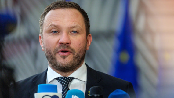 Глава МИД Эстонии обвинил Россию в перенаправлении украинских дронов