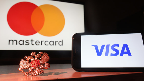 Бакина: доля Visa и Mastercard снизилась до менее чем 17% в РФ