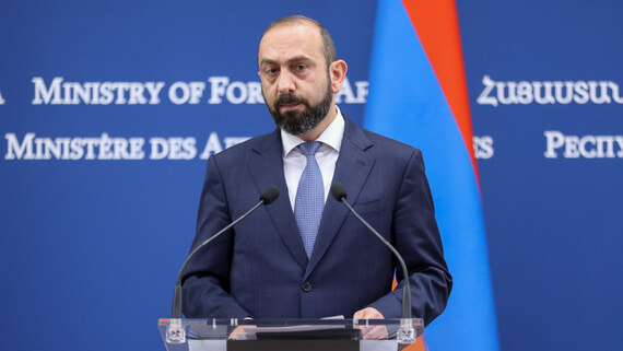 МИД Армении: страна может найти вариант для проекта ж/д к Турции без РФ