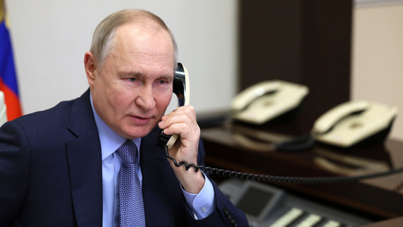 Путин провел телефонный звонок с королем Бахрейна