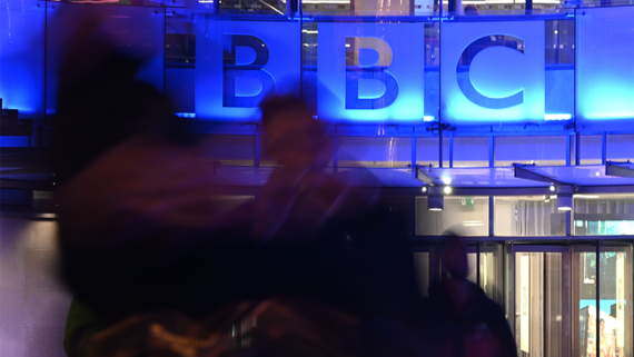 Захарова осудила журналистов BBC, которые посетили ПМЭФ, но не Старобельск