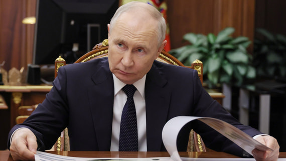 Песков: Путин примет с докладом главу Объединенной судострои